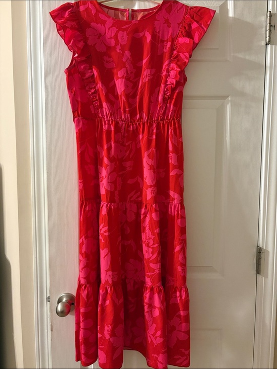 SHEIN Dresses & Skirts - SHEIN Red & Pink Floral Tiered Dress